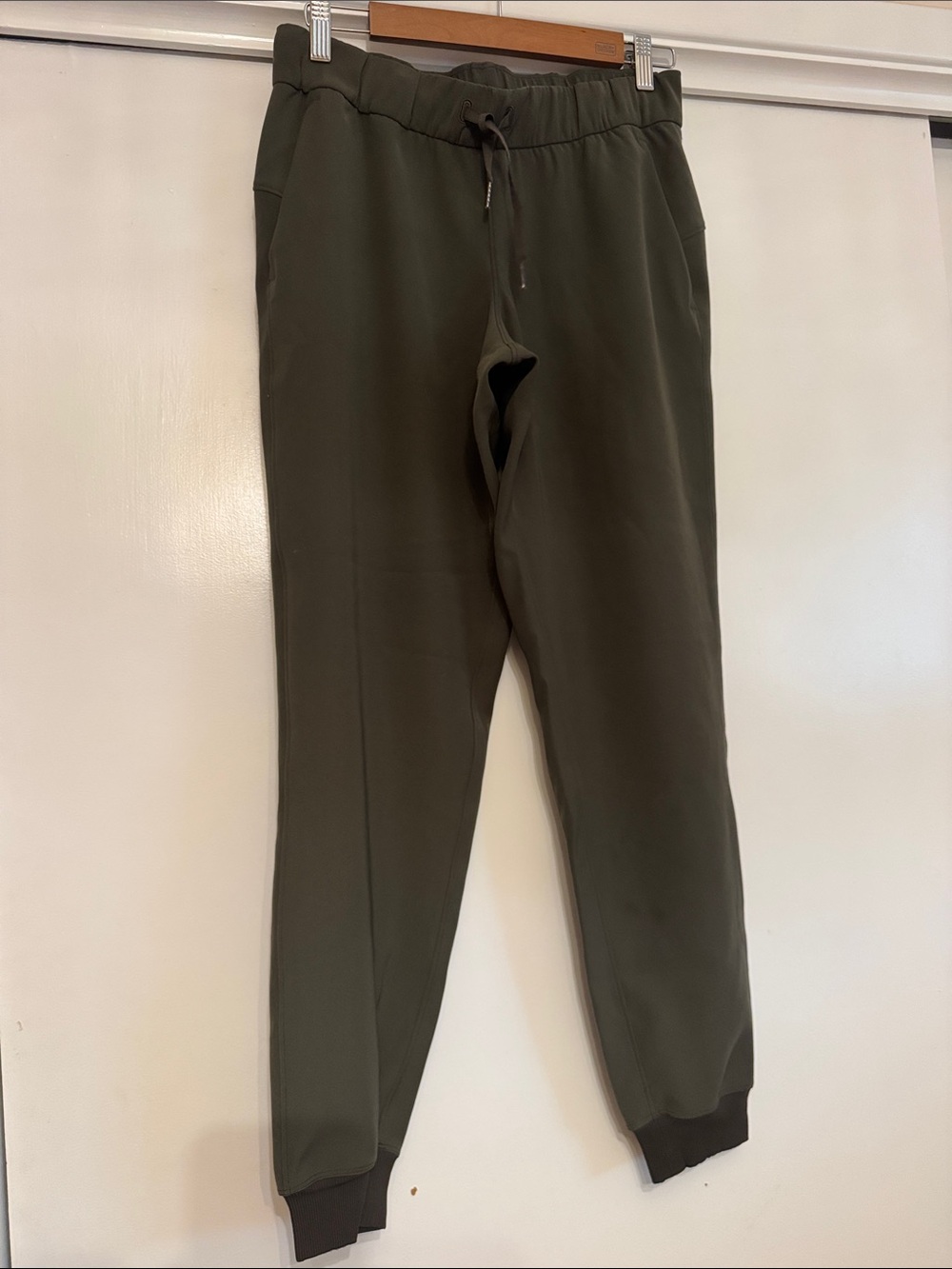 lululemon athletica Olive Green Women's Drawstring Jogger Pants